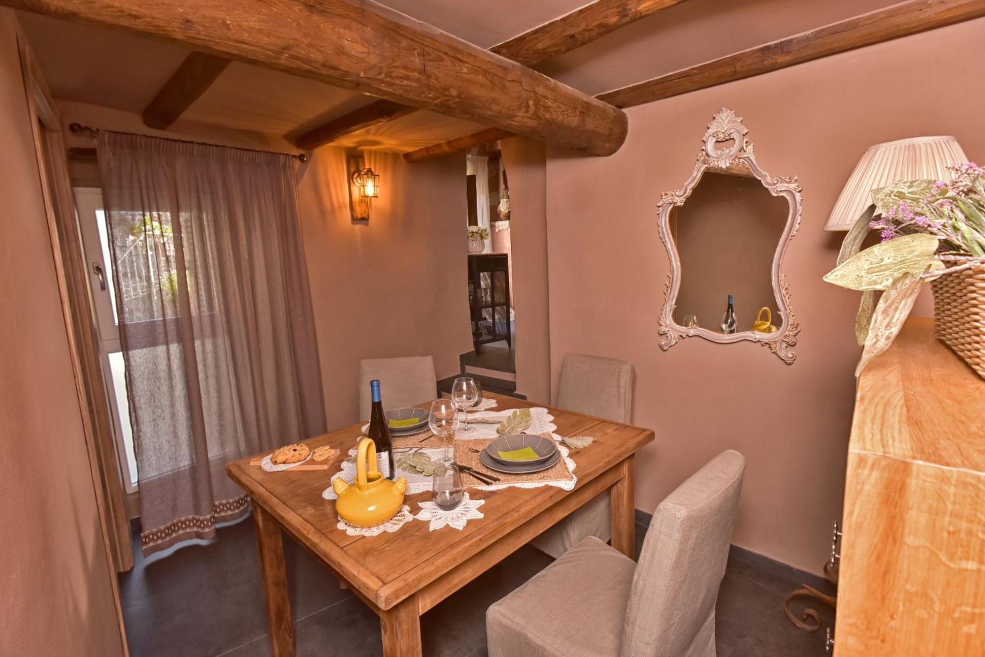 Casa Vacanze Tra I Monti E San Martino Biassa Экстерьер фото